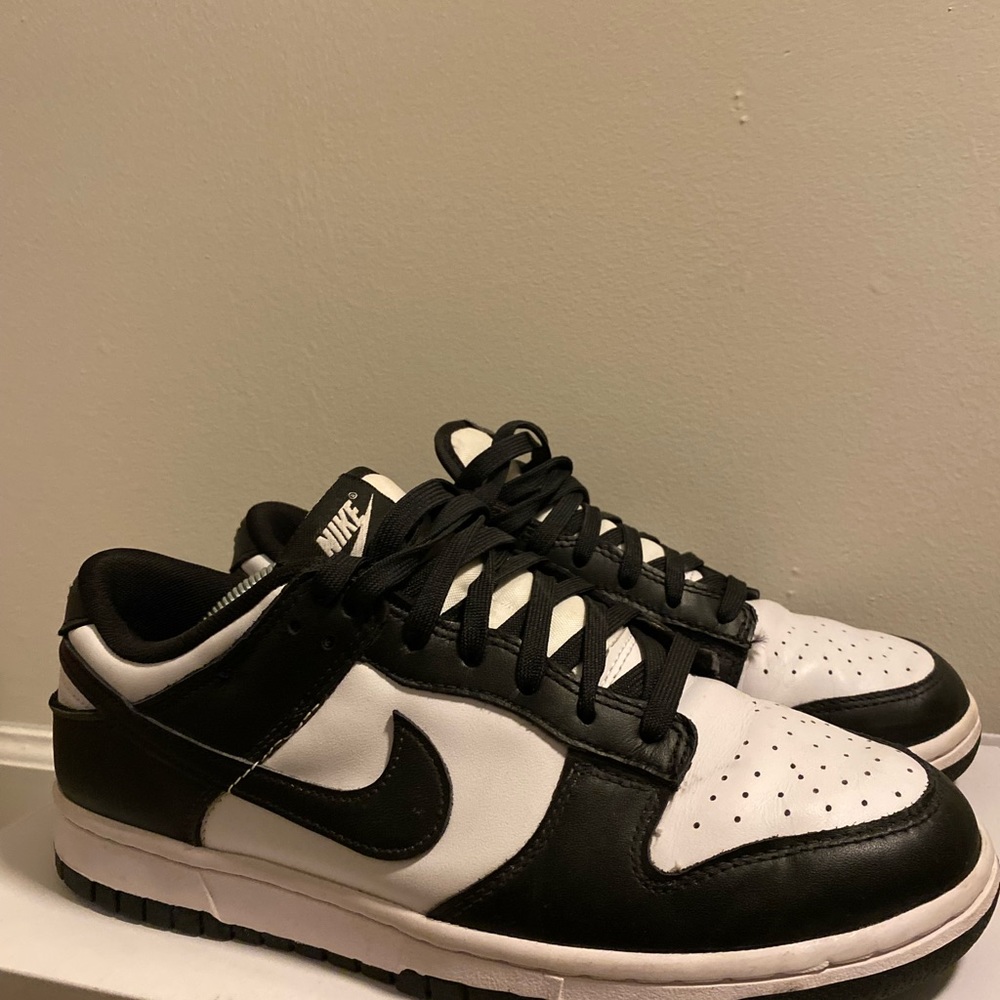 Nike panda dunks - Picture 3 of 3